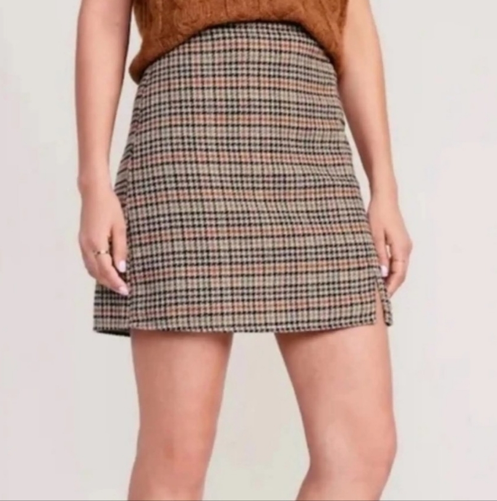 Old Navy Houndstooth Plaid A Line Skirt, Size Small